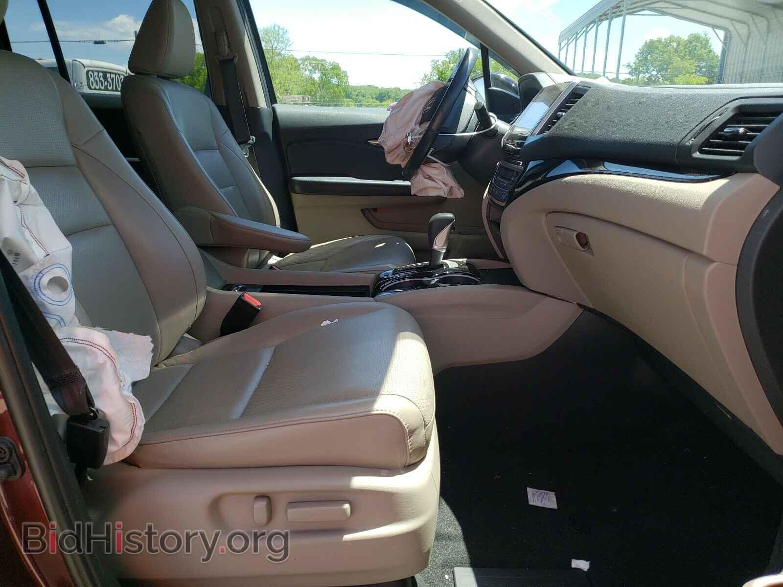 2019 HONDA RIDGELINE - VIN: 5FPYK3F70KB023082 - Фото 5