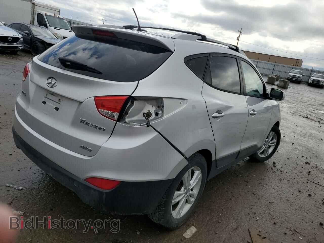 2012 HYUNDAI TUCSON - VIN: KM8JUCAC6CU433219 - Фото 3
