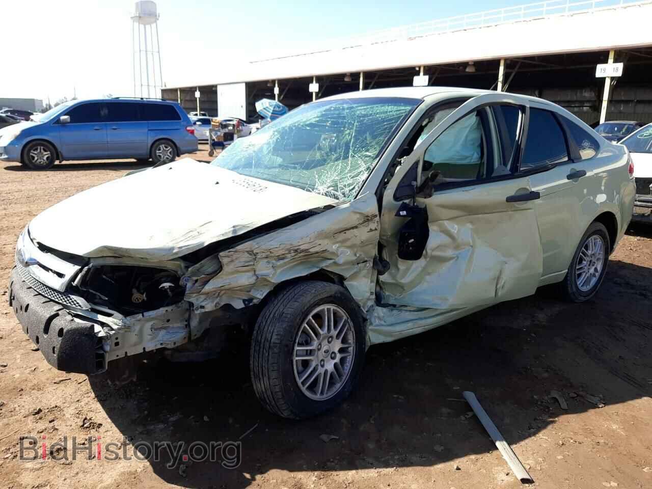 Photo 1FAHP3FN7AW105061 - FORD FOCUS 2010