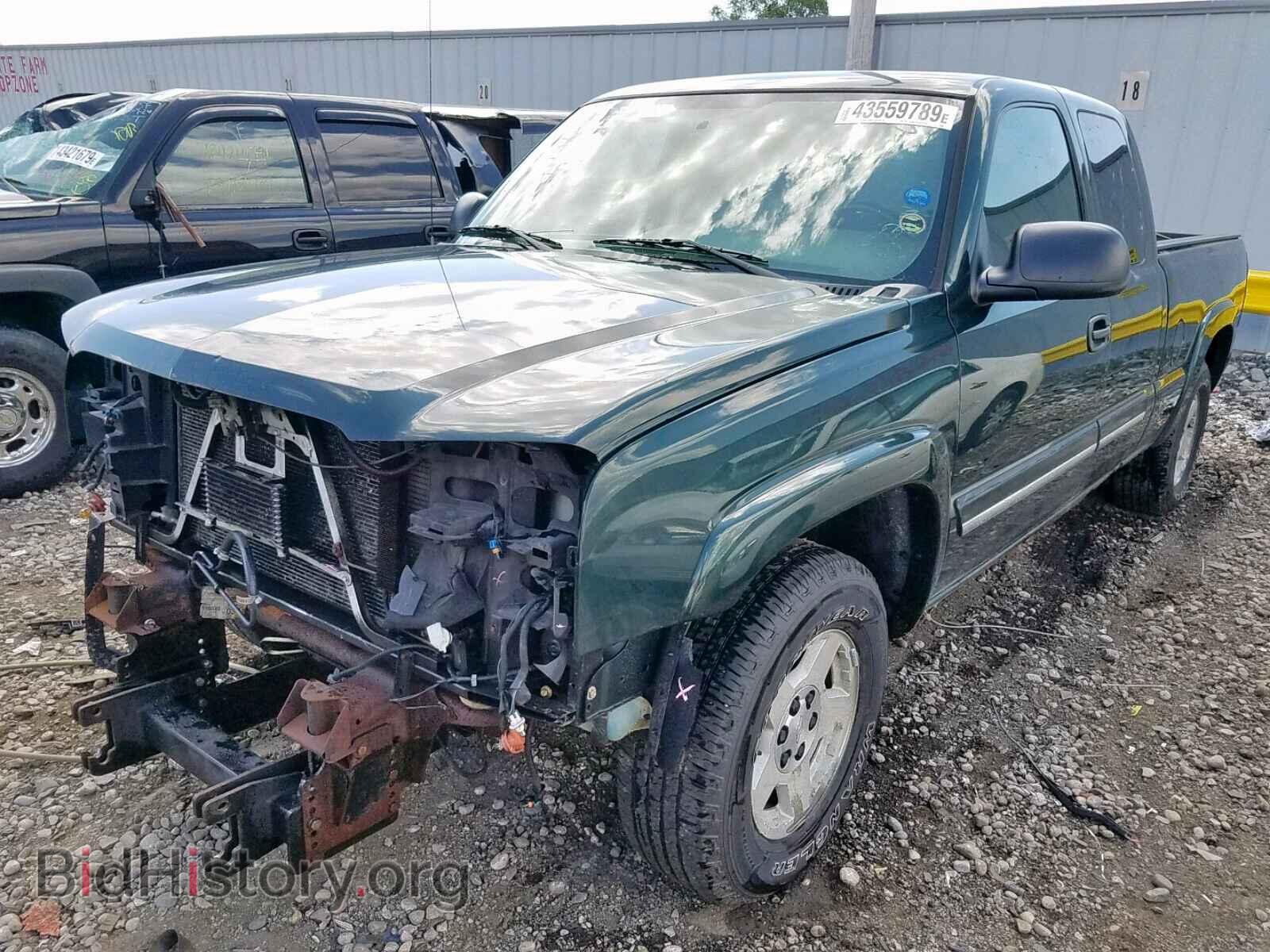 2005 CHEVROLET SILVERADO - VIN: 1GCEK19B15E170520 - Фото 2