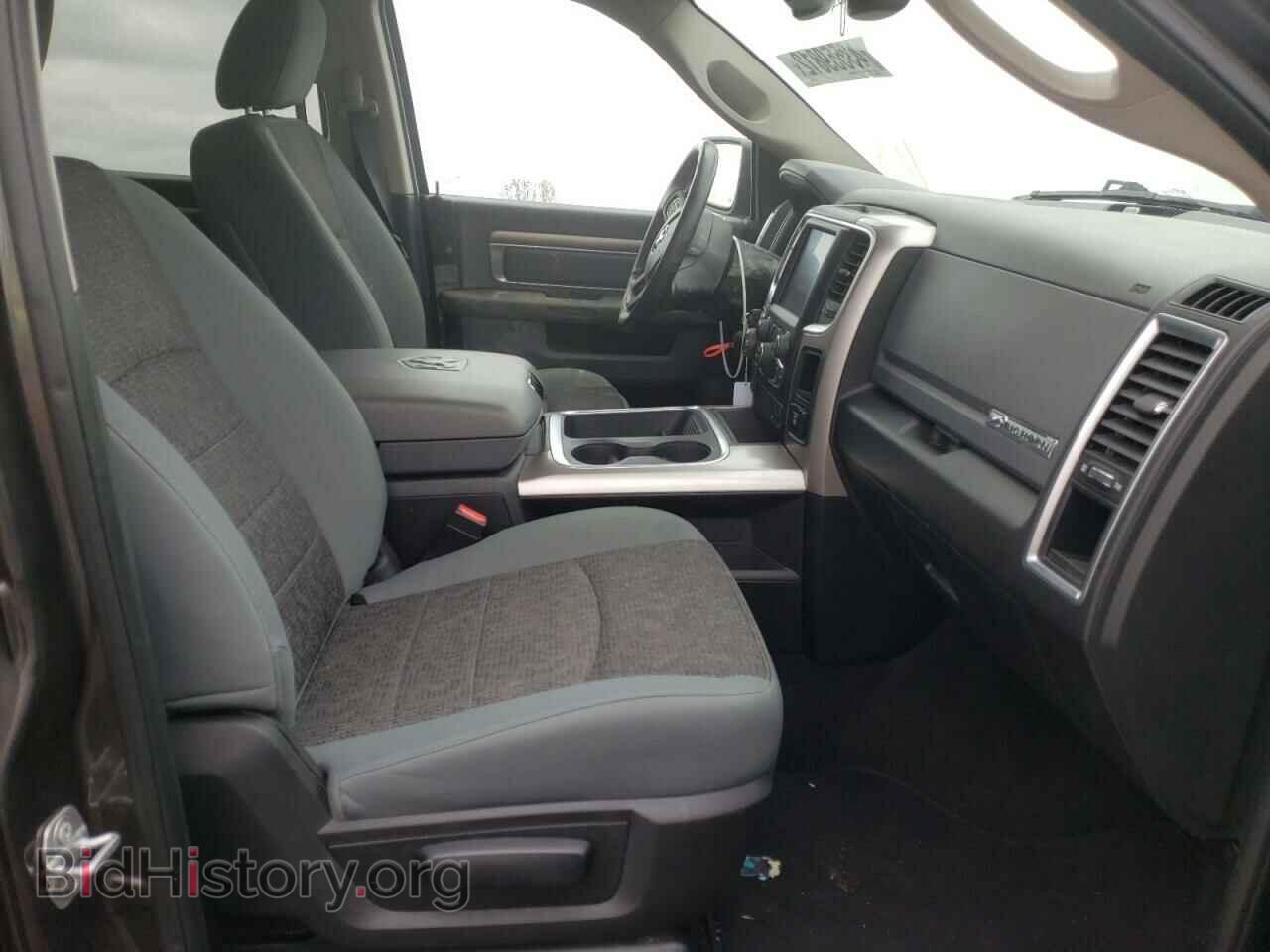 2017 RAM 1500 - VIN: 3C6RR7LT5HG704978 - Фото 5