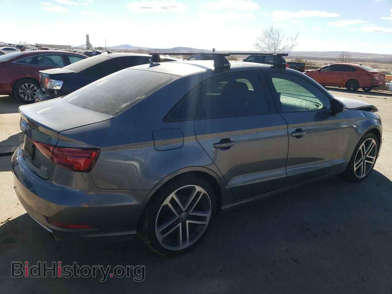 2018 AUDI A3 - VIN: WAUB8GFF2J1032608 - Фото 3