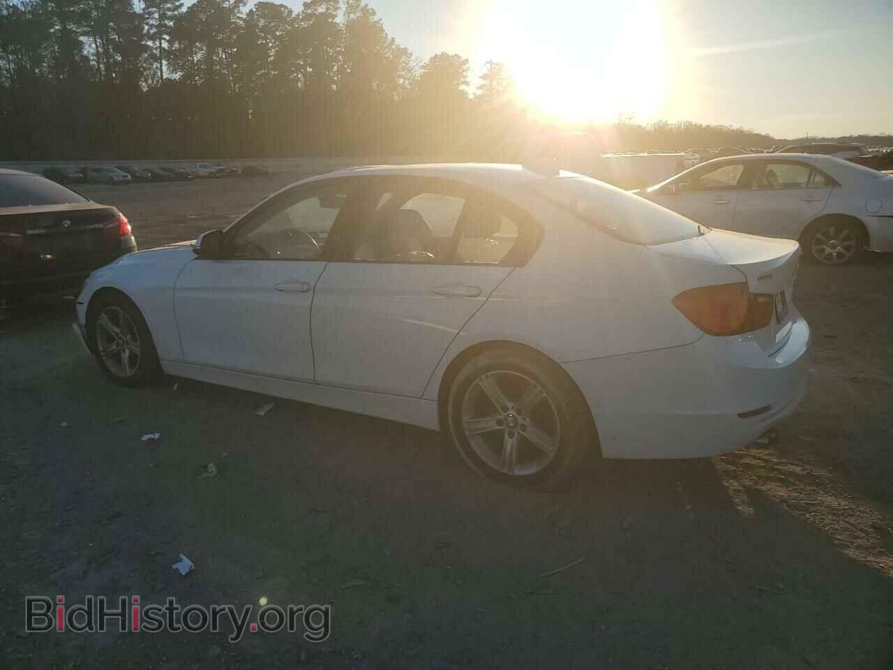 2013 BMW 3 SERIES - VIN: WBA3C1G50DNR48884 - Фото 2