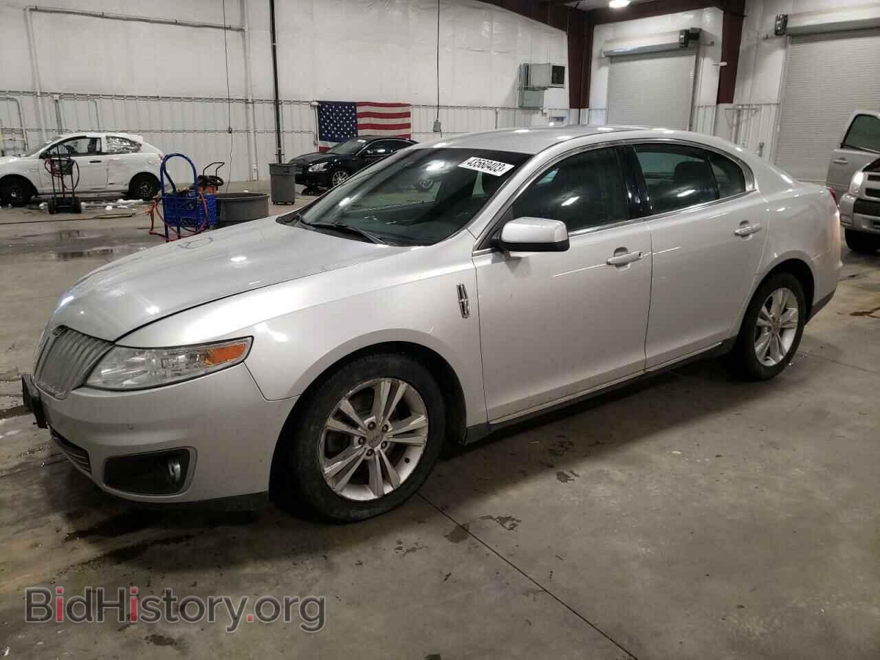 Photo 1LNHL9DR7AG611641 - LINCOLN MKS 2010
