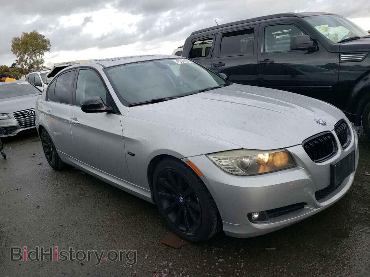 2011 BMW 3 SERIES - VIN: WBAPH5G55BNM74258 - Фото 4
