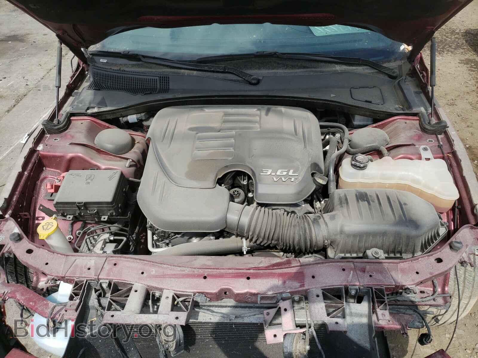 2019 CHRYSLER 300 - VIN: 2C3CCAGG8KH648797 - Фото 7