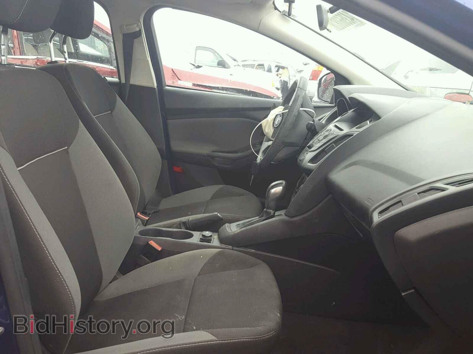2012 Ford FOCUS (VIN 1FAHP3E21CL271278) — фото 5 из 10