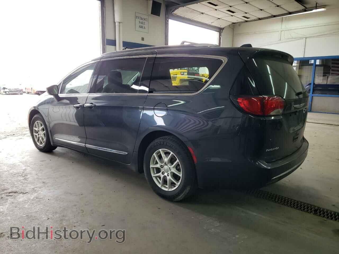 2020 CHRYSLER PACIFICA - VIN: 2C4RC1BGXLR276808 - Photo 2