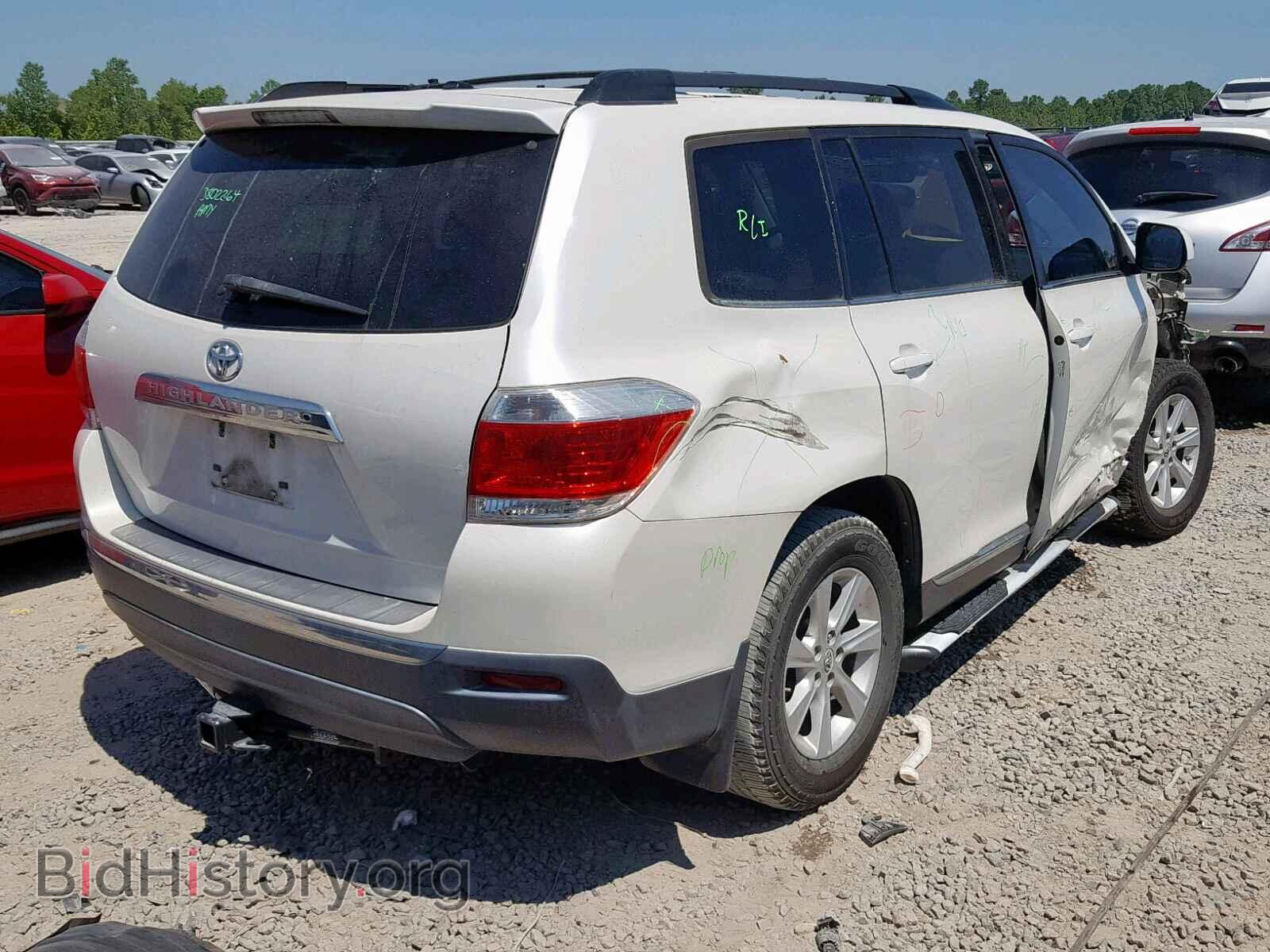 2012 TOYOTA HIGHLANDER - VIN: 5TDZK3EH4CS059166 - Фото 4