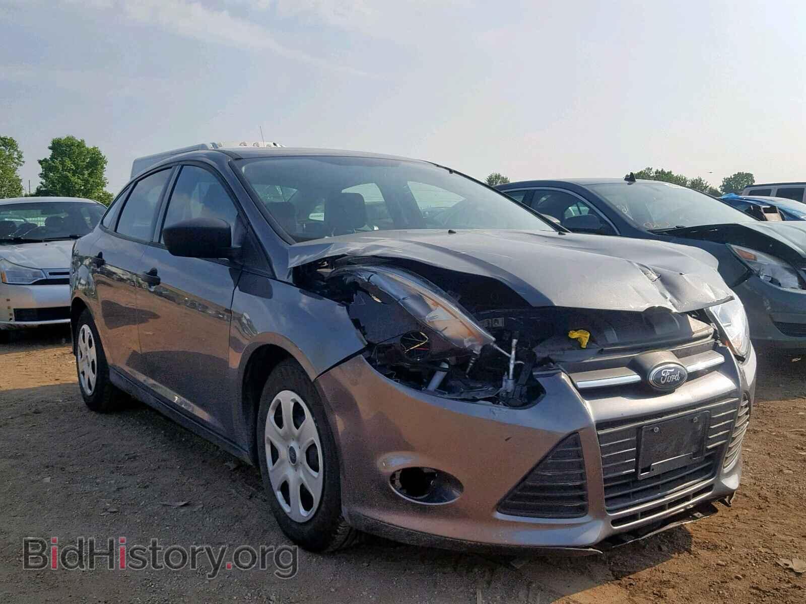 Photo 1FAHP3E27CL323674 - FORD FOCUS 2012