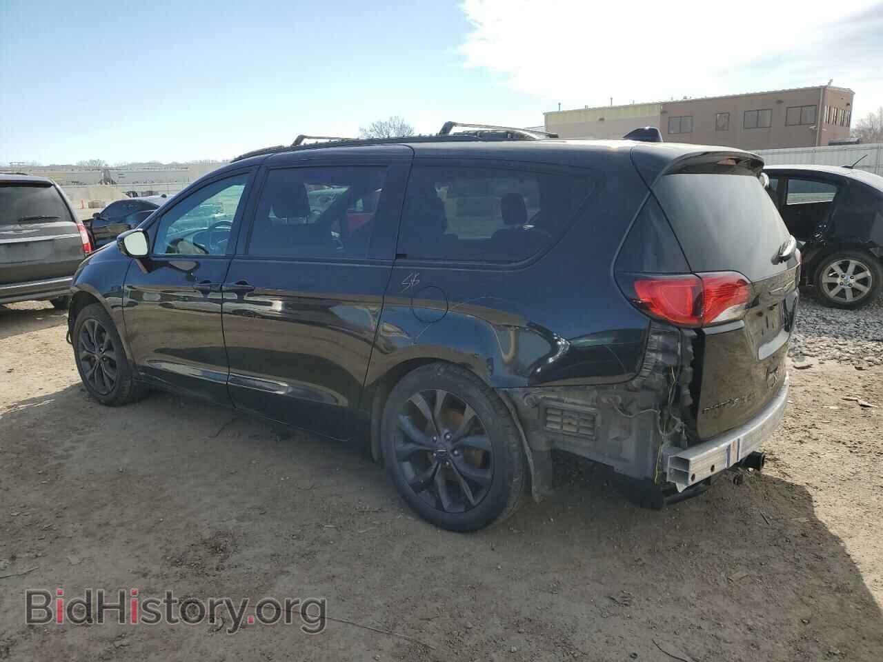 2020 CHRYSLER PACIFICA - VIN: 2C4RC1BG2LR113330 - Photo 2