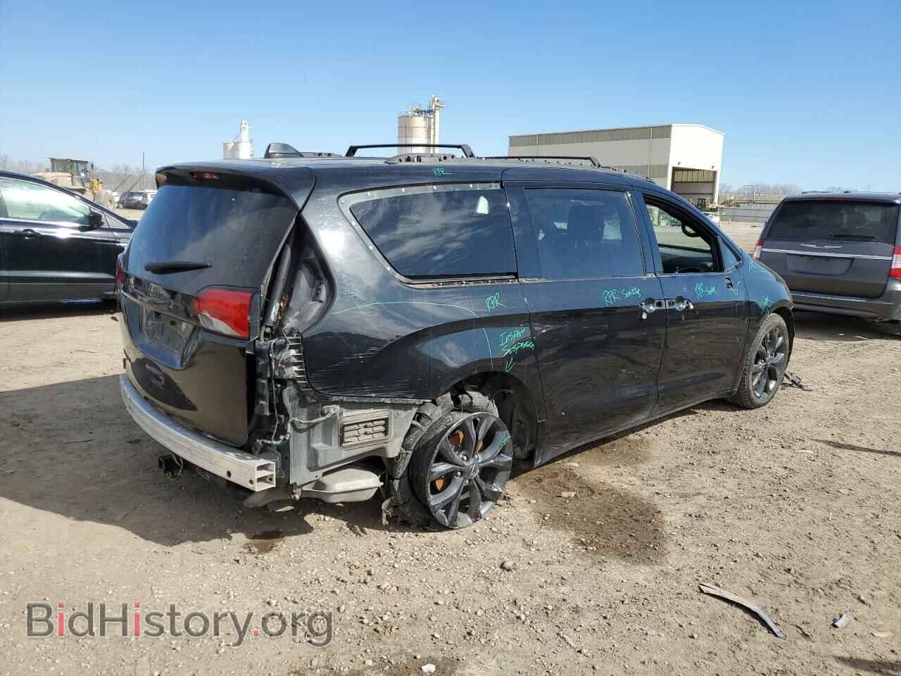 2020 CHRYSLER PACIFICA - VIN: 2C4RC1BG2LR113330 - Photo 3