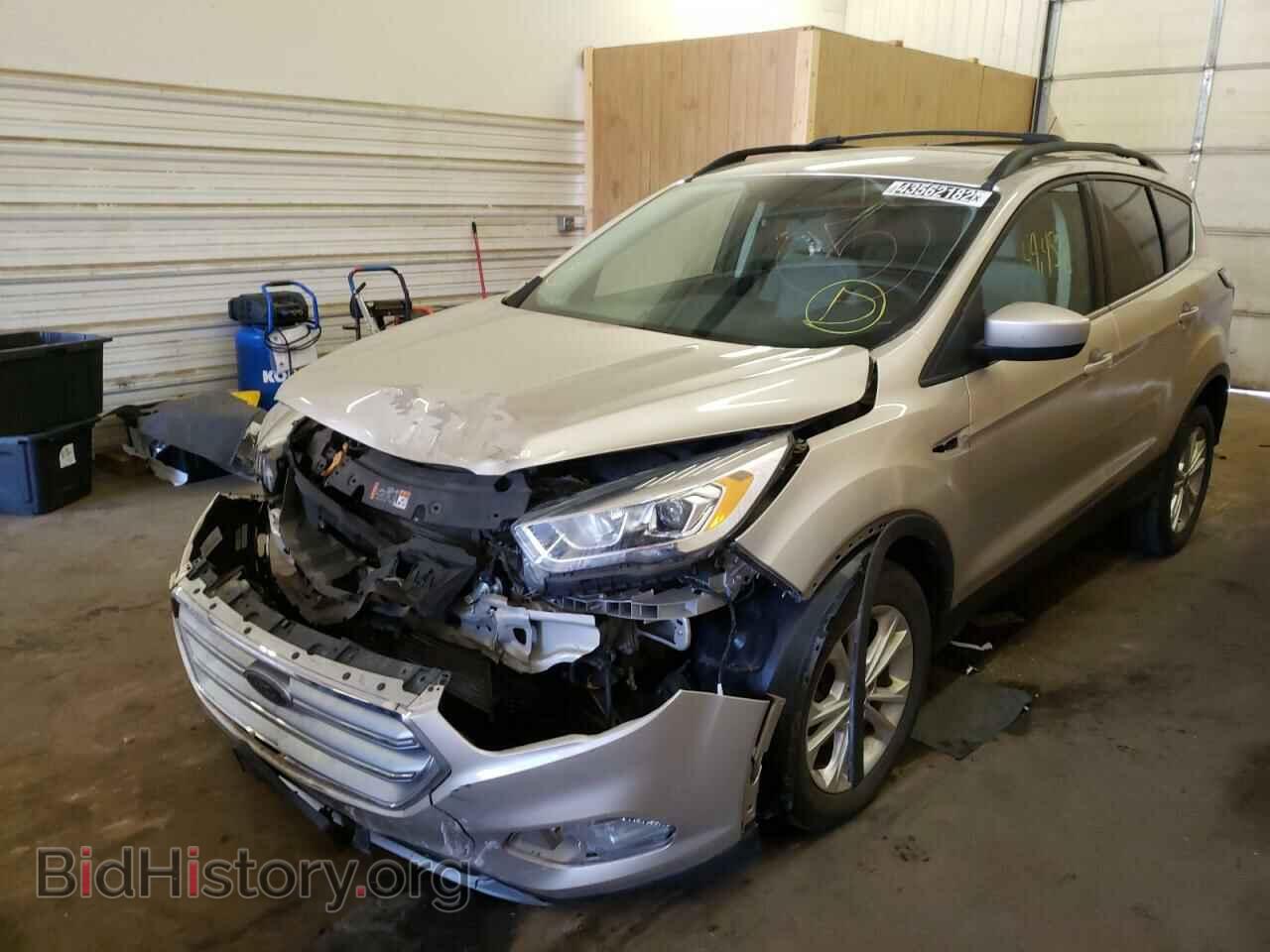 2017 FORD ESCAPE - VIN: 1FMCU9G95HUC66673 - Фото 2
