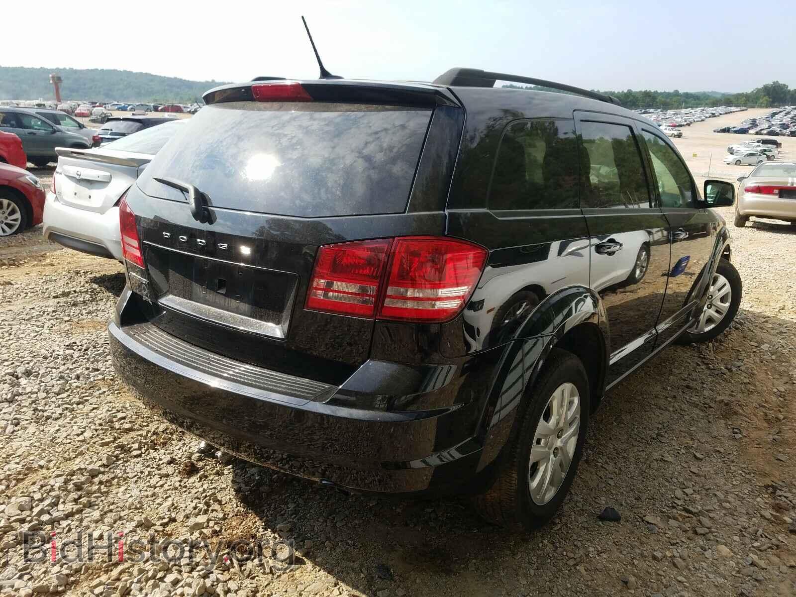 2017 DODGE JOURNEY - VIN: 3C4PDCAB8HT558228 - Фото 4