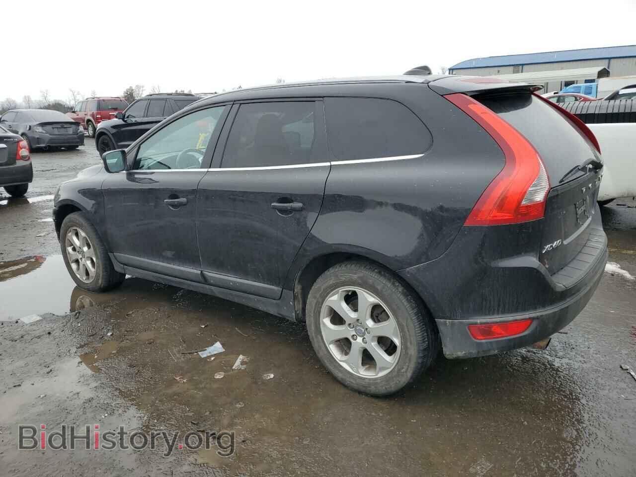 2013 VOLVO XC60 - VIN: YV4940DZ8D2420455 - Фото 2