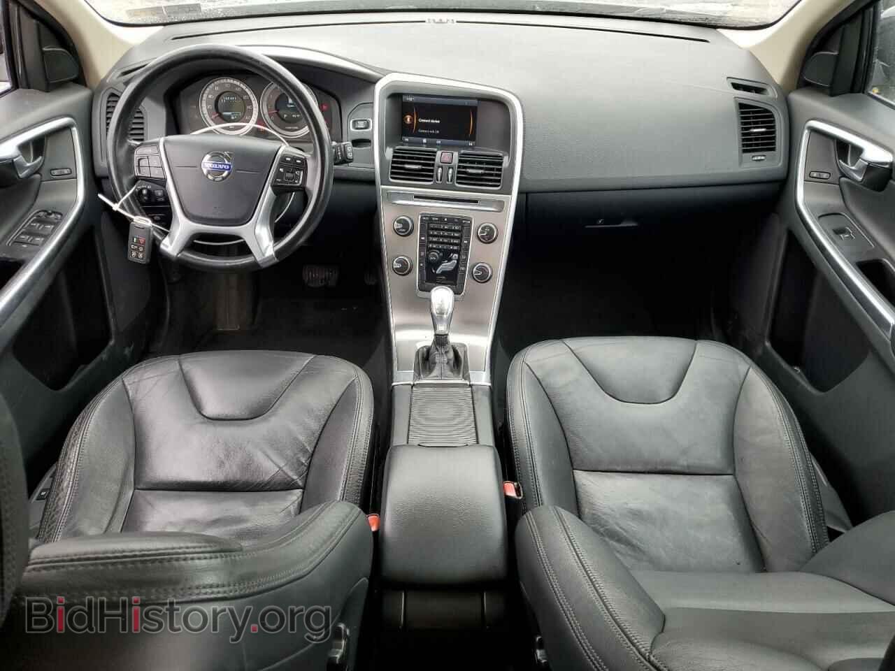 2013 VOLVO XC60 - VIN: YV4940DZ8D2420455 - Фото 8