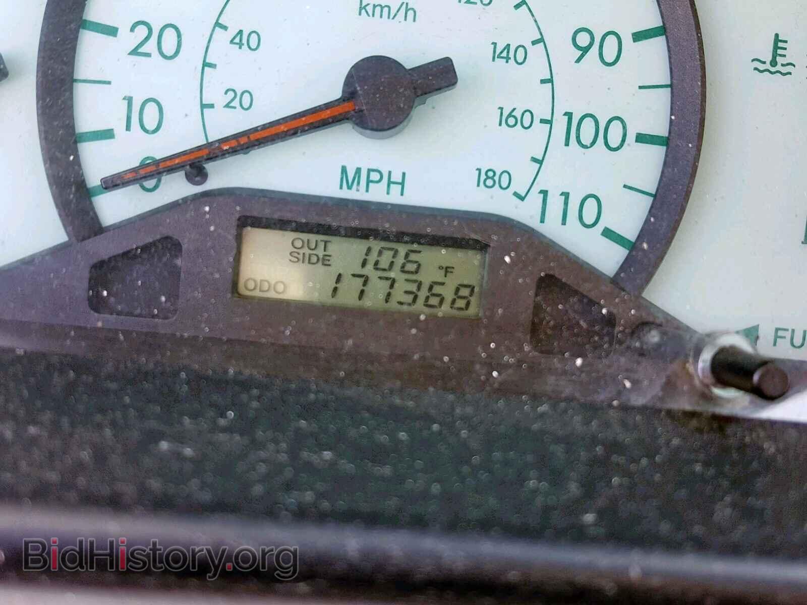 2003 TOYOTA COROLLA - VIN: JTDBR38E732016138 - Photo 8