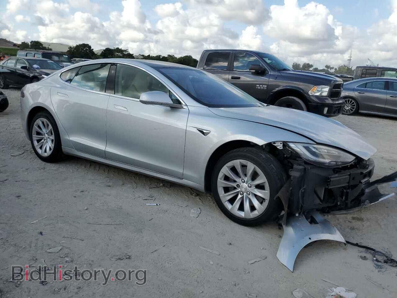 2018 TESLA MODEL S - VIN: 5YJSA1E28JF262521 - Photo 4