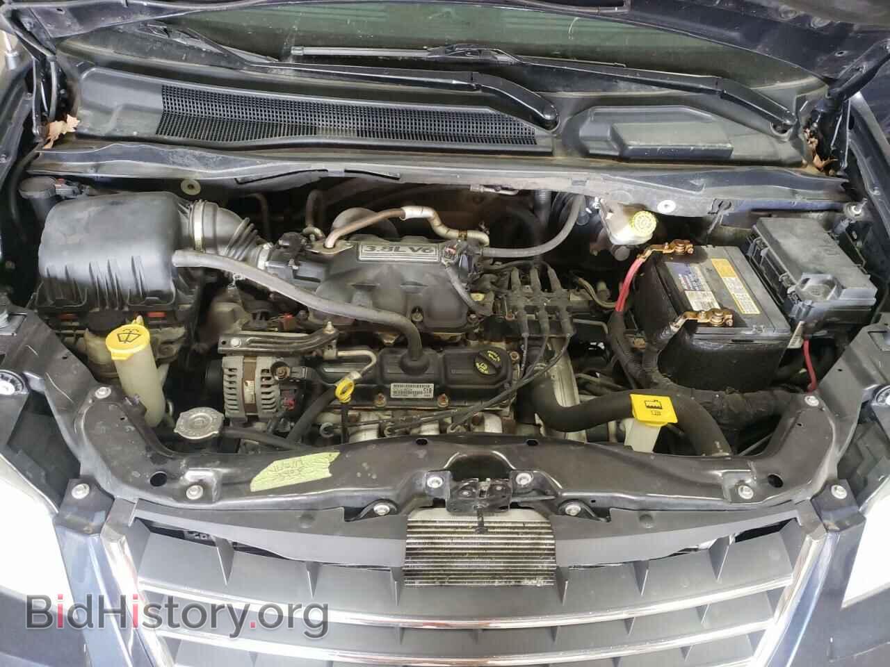 2009 CHRYSLER MINIVAN - VIN: 2A8HR54189R525571 - Фото 7