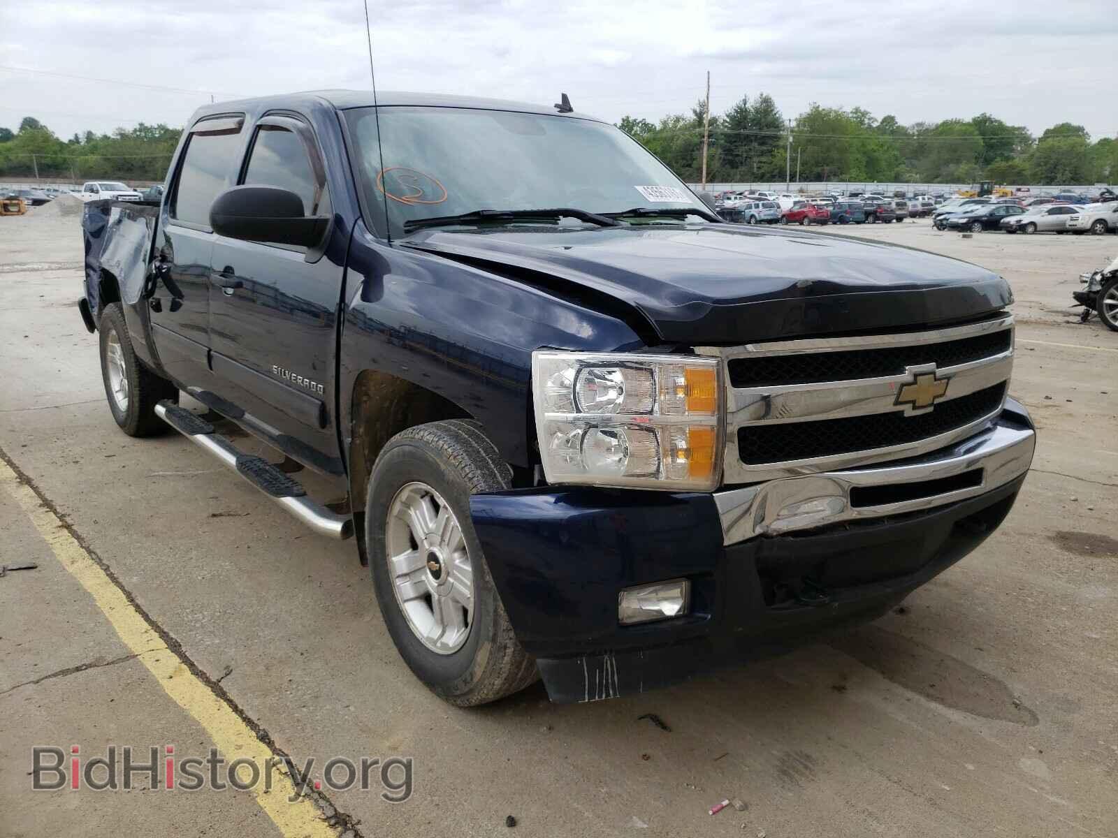 Photo 3GCPKSE37BG170894 - CHEVROLET SILVERADO 2011