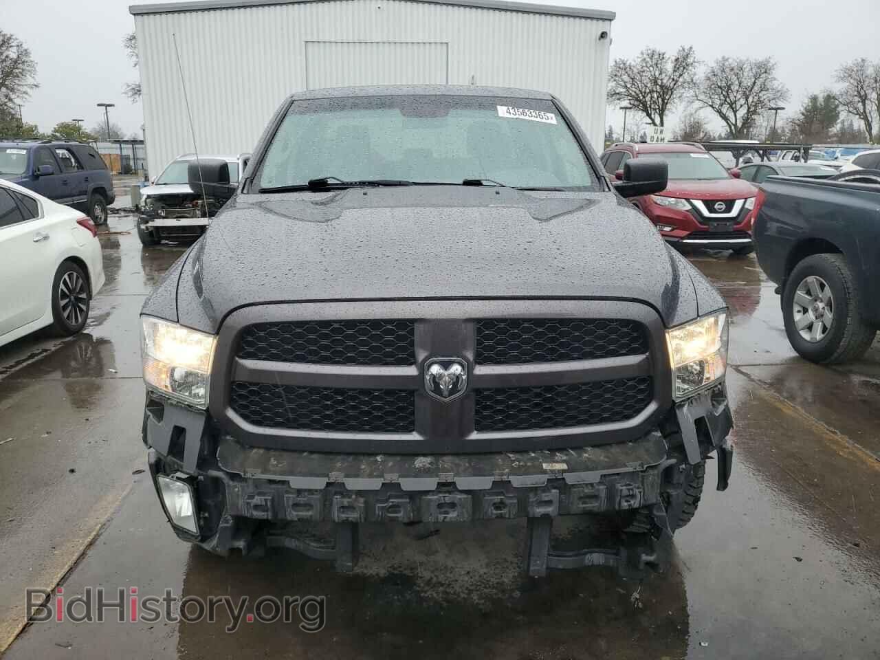 2018 RAM 1500 - VIN: 1C6RR7FG5JS345189 - Фото 5