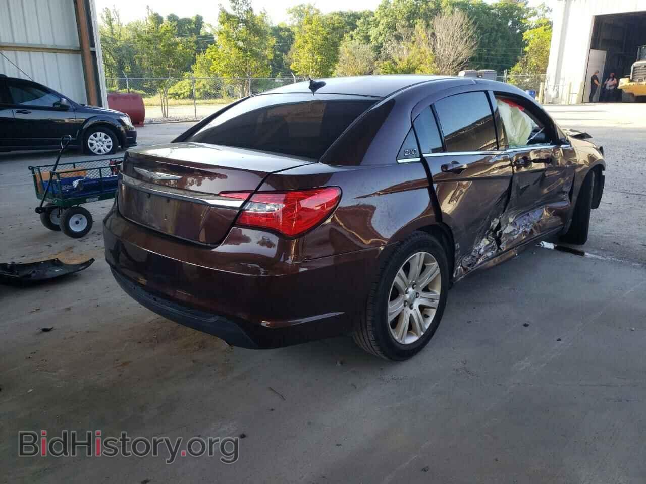 2012 CHRYSLER 200 - VIN: 1C3CCBBG9CN169469 - Фото 4