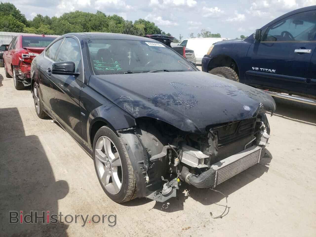 Photo WDDGJ4HB5CF856054 - MERCEDES-BENZ C-CLASS 2012