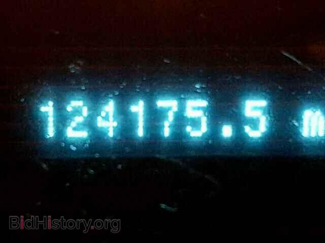 2008 FORD FOCUS - VIN: 1FAHP35N48W200396 - Фото 8