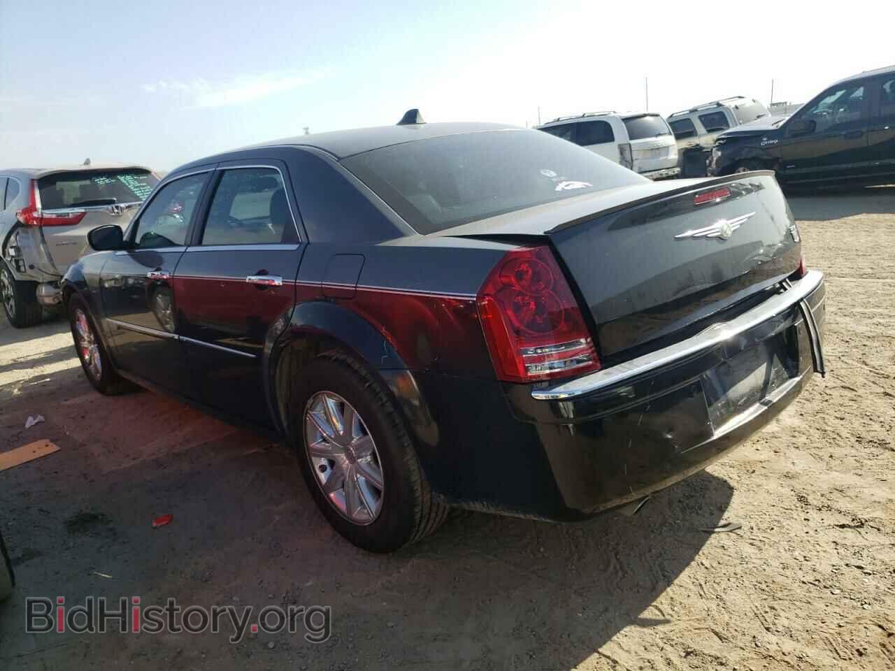 2008 CHRYSLER 300 - VIN: 2C3KA63H78H166179 - Фото 3