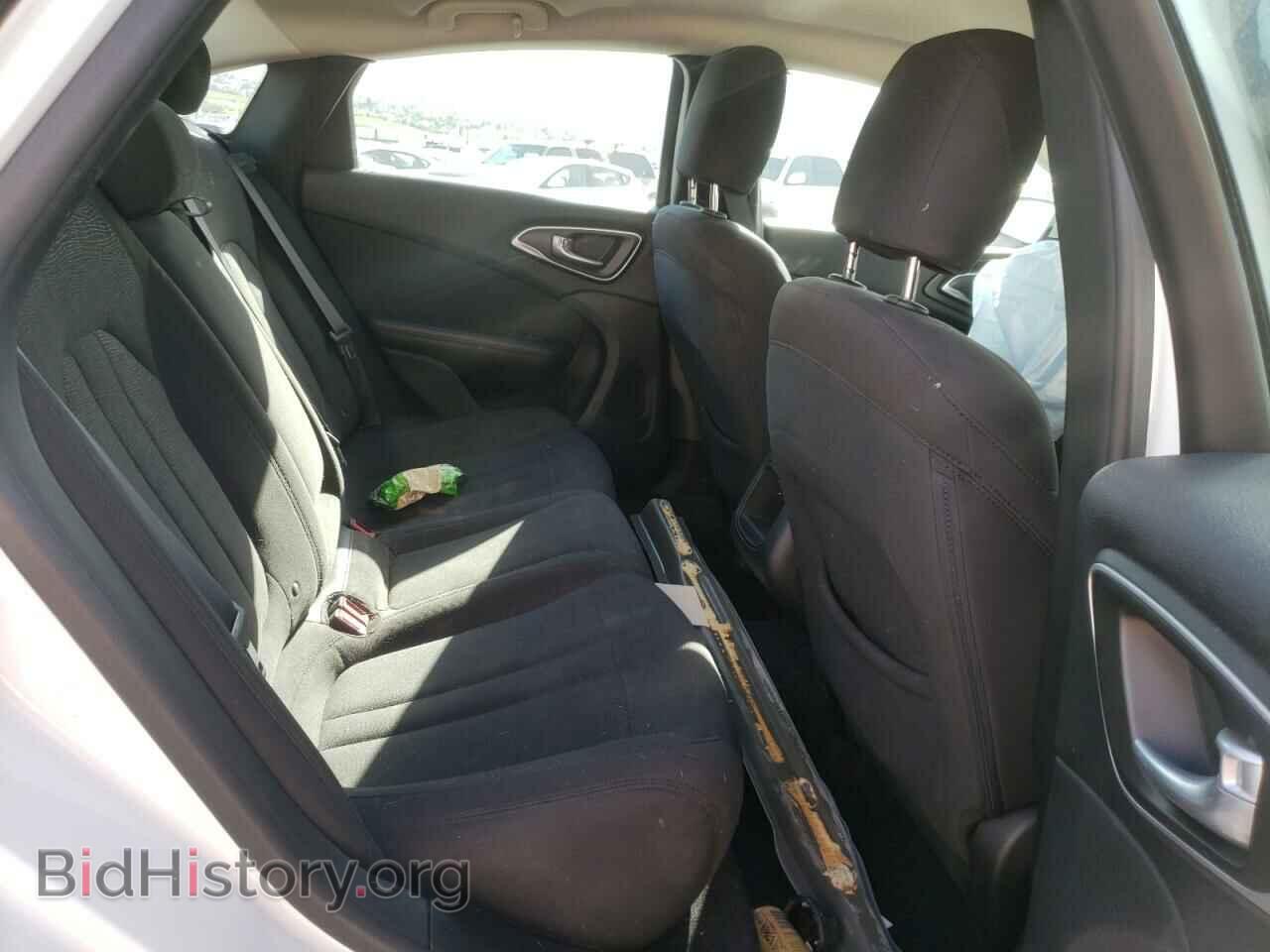 2015 CHRYSLER 200 - VIN: 1C3CCCAB4FN680961 - Photo 6