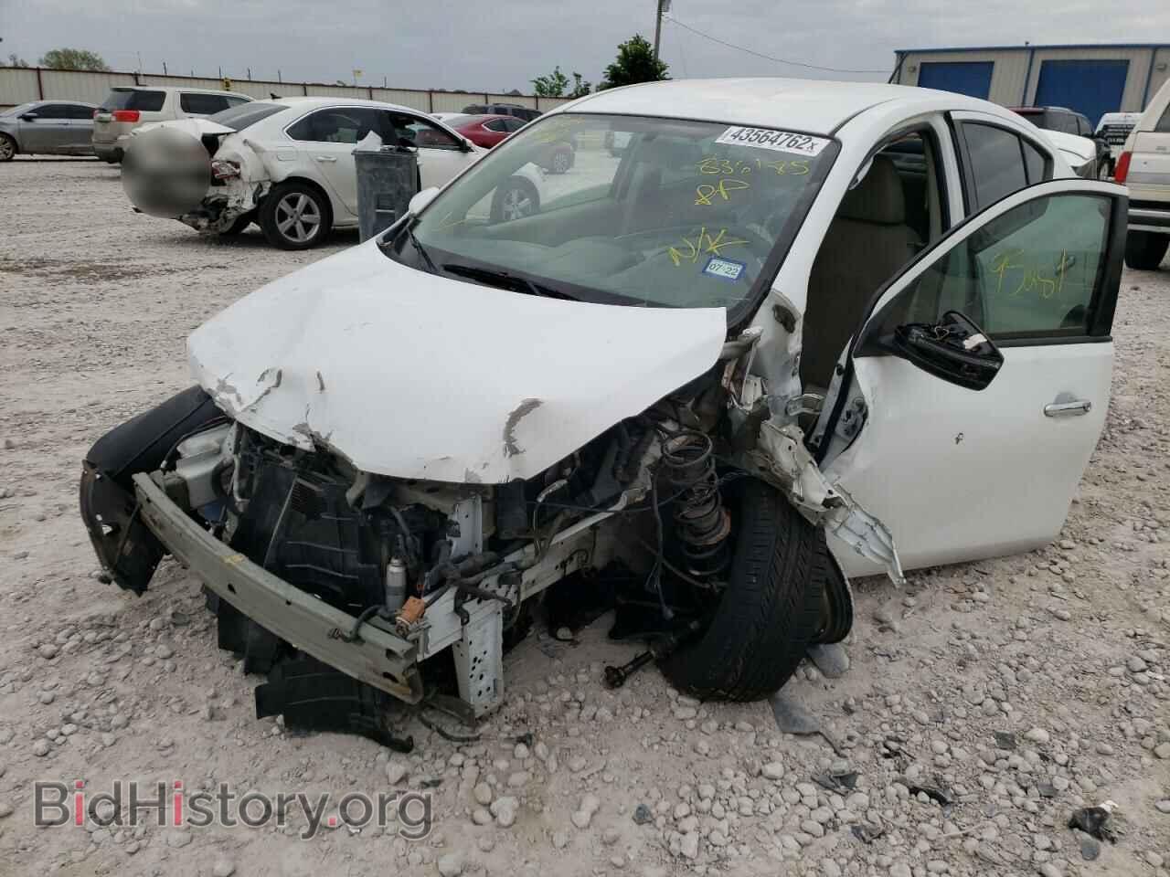 2015 NISSAN VERSA - VIN: 3N1CN7AP6FL836185 - Фото 2