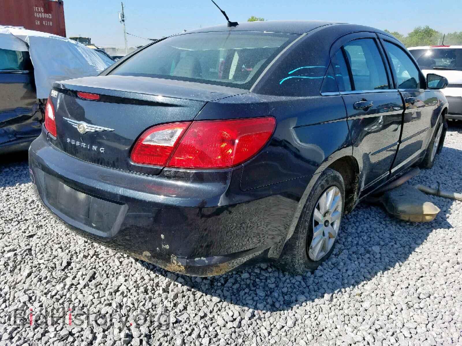 2010 CHRYSLER SEBRING - VIN: 1C3CC4FB6AN192635 - Фото 4