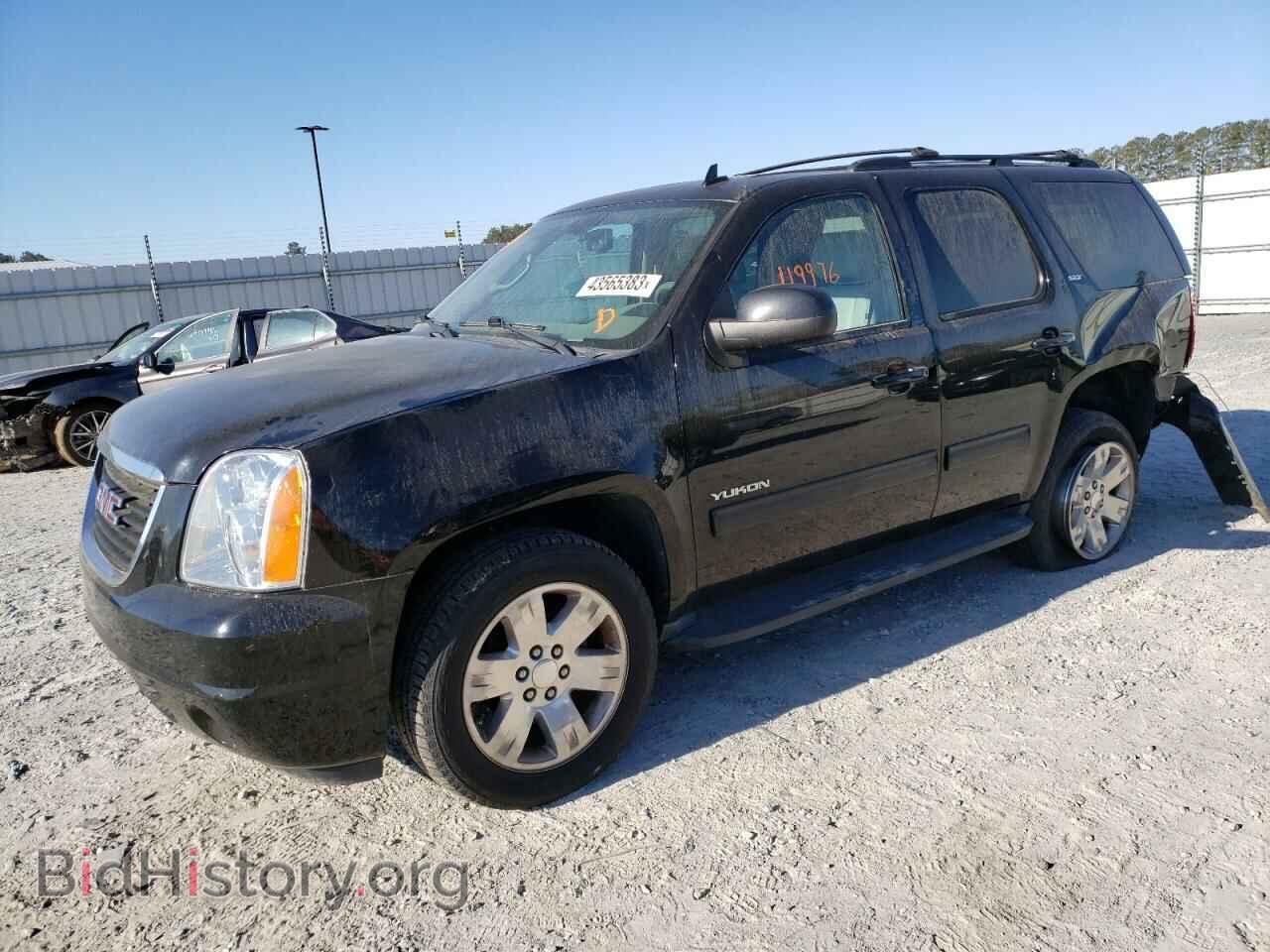 Photo 1GKS1CE06DR275541 - GMC YUKON 2013
