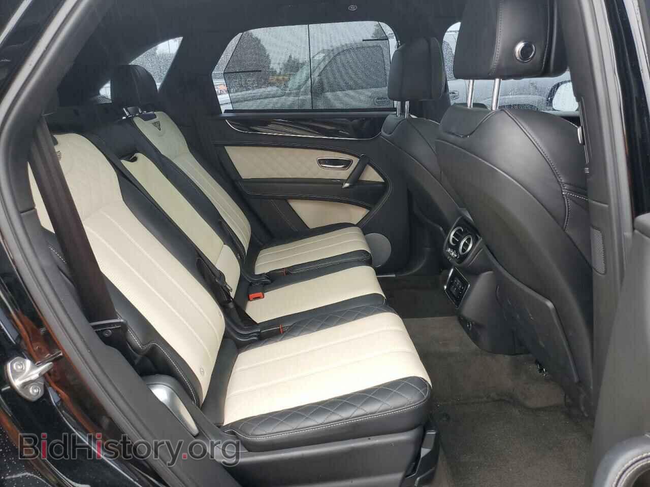 2018 BENTLEY ALL MODELS - VIN: SJAAC4ZV8JC018393 - Фото 11