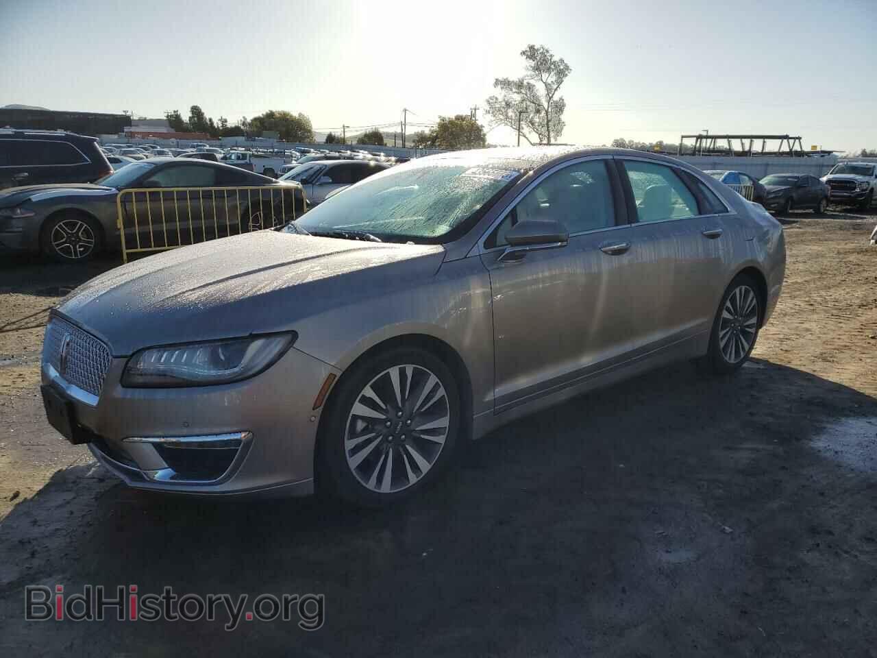 Фотография 3LN6L5LU1LR609241 - LINCOLN MKZ 2020