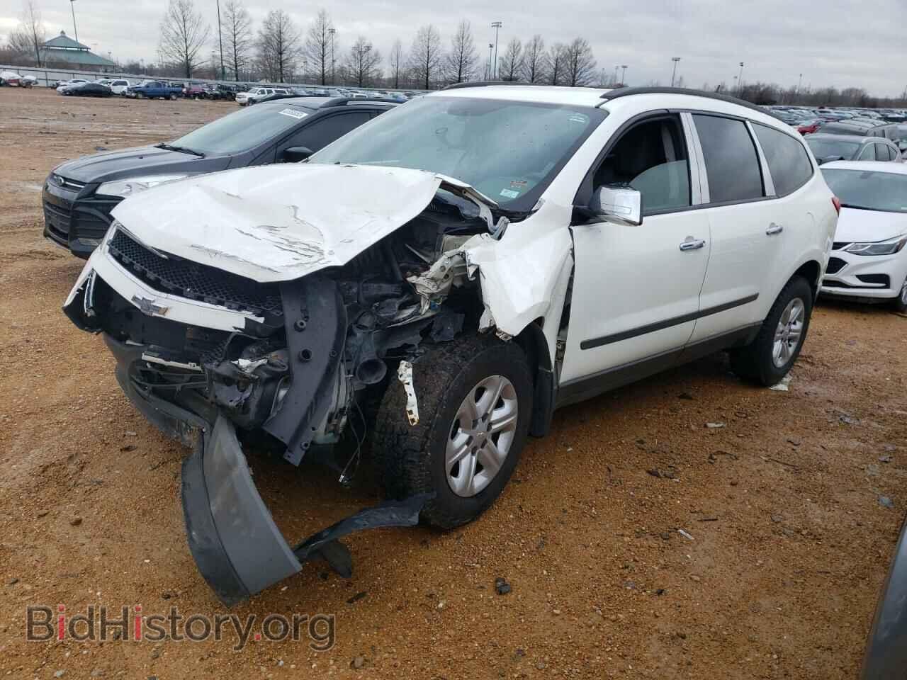Photo 1GNKVFED0CJ405211 - CHEVROLET TRAVERSE 2012