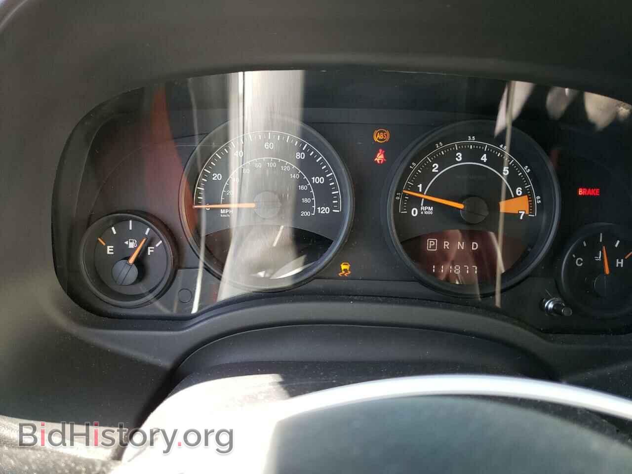 2014 JEEP COMPASS - VIN: 1C4NJDBB9ED728070 - Photo 9
