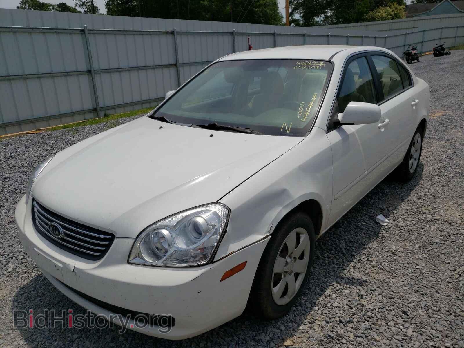 2007 KIA OPTIMA - VIN: KNAGE123575142223 - Фото 2