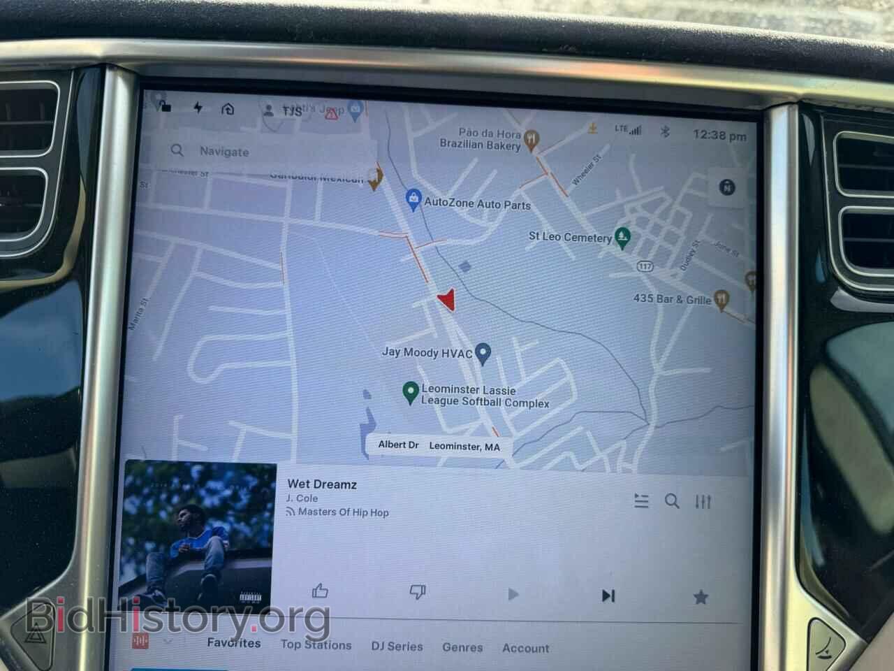 2015 TESLA MODEL S - VIN: 5YJSA1H22FF092630 - Photo 10