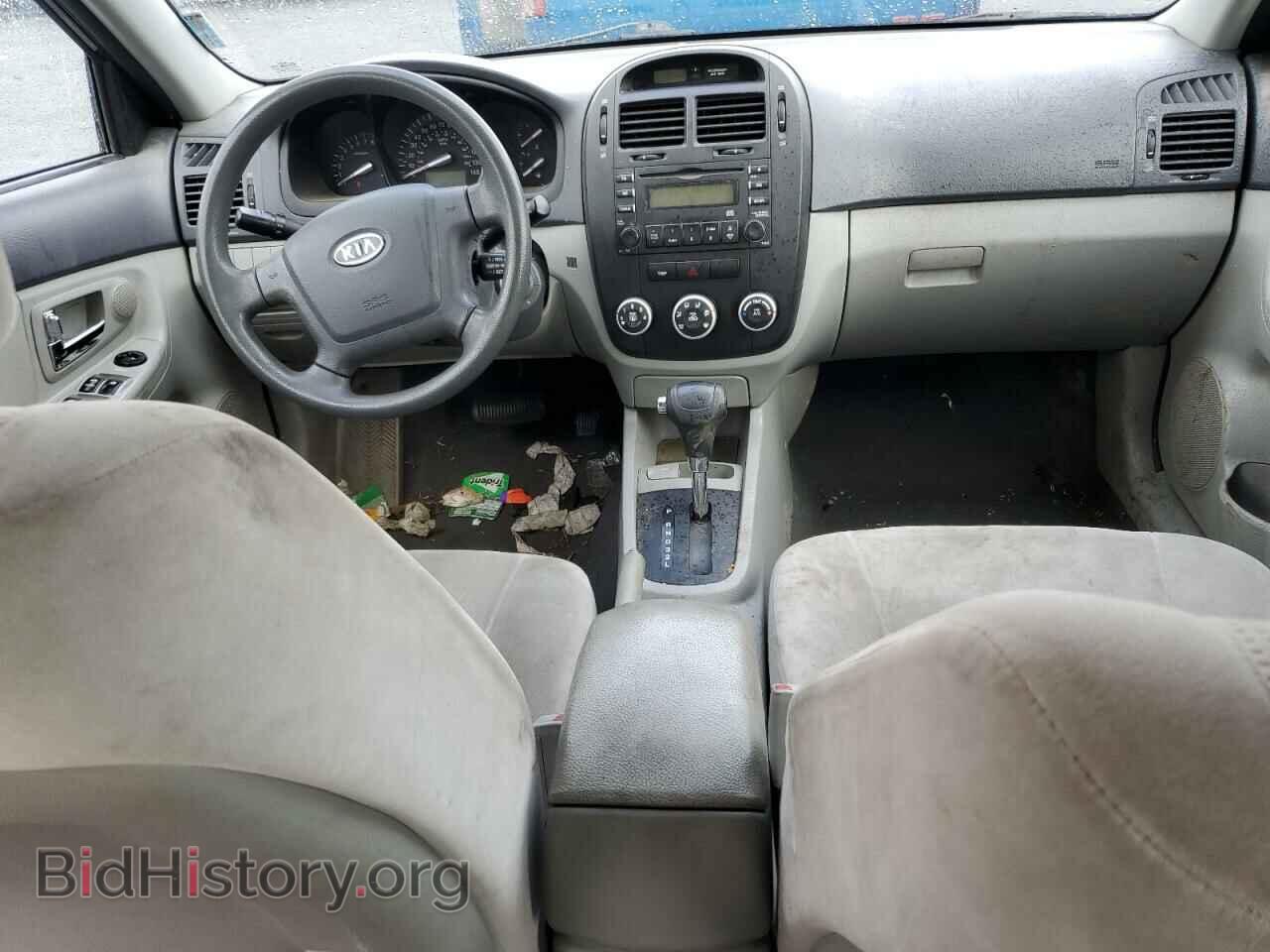 2009 KIA SPECTRA - VIN: KNAFE221495588642 - Фото 8