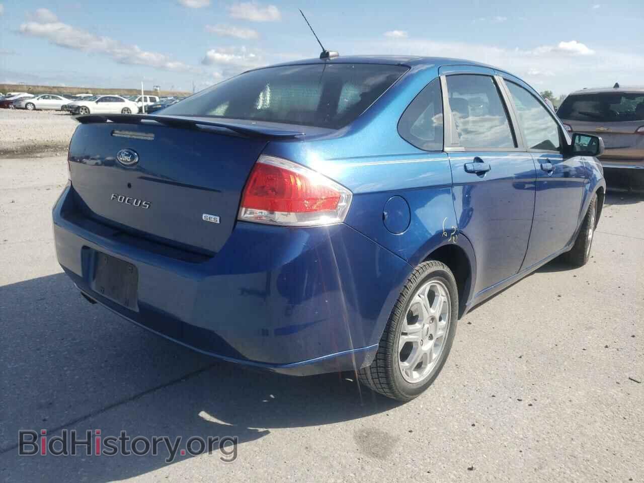 2009 FORD FOCUS - VIN: 1FAHP36N19W212294 - Фото 4
