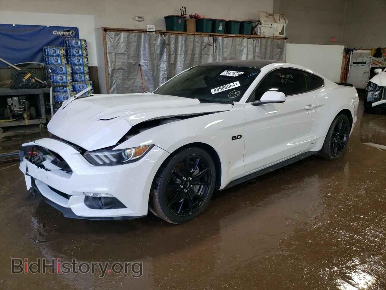 Photo 1FA6P8CF5H5235437 - FORD MUSTANG 2017