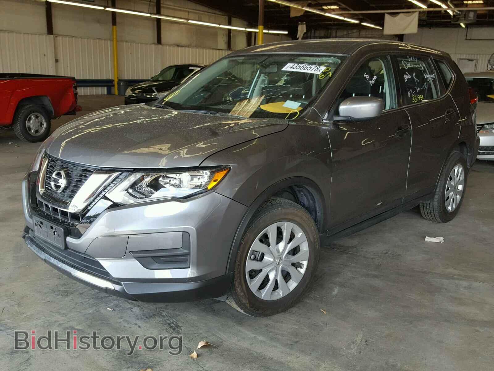 2017 NISSAN ROGUE S - VIN: KNMAT2MV9HP553777 - Фото 2