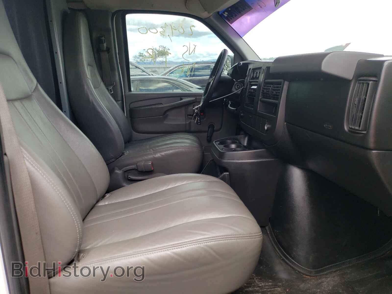 2010 CHEVROLET EXPRESS - VIN: 1GCUGADX2A1102583 - Фото 5