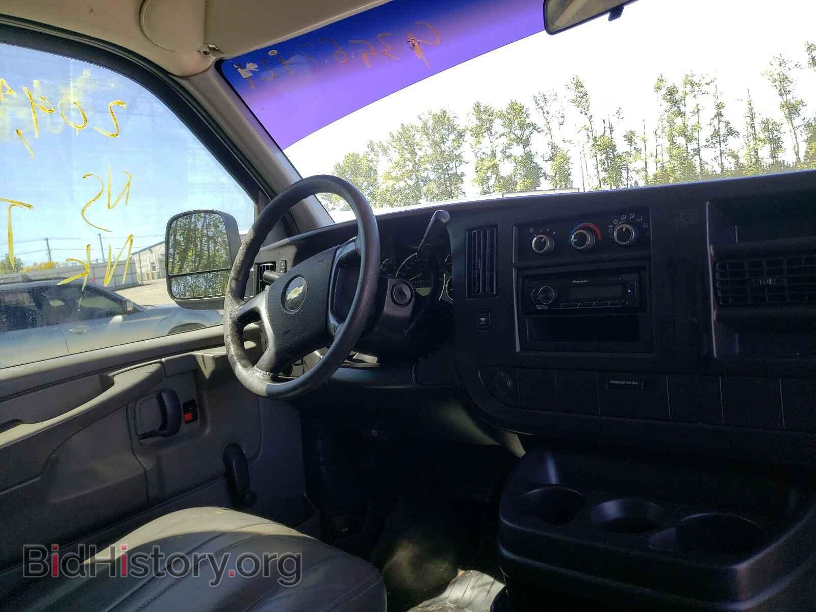 2010 CHEVROLET EXPRESS - VIN: 1GCUGADX2A1102583 - Фото 9