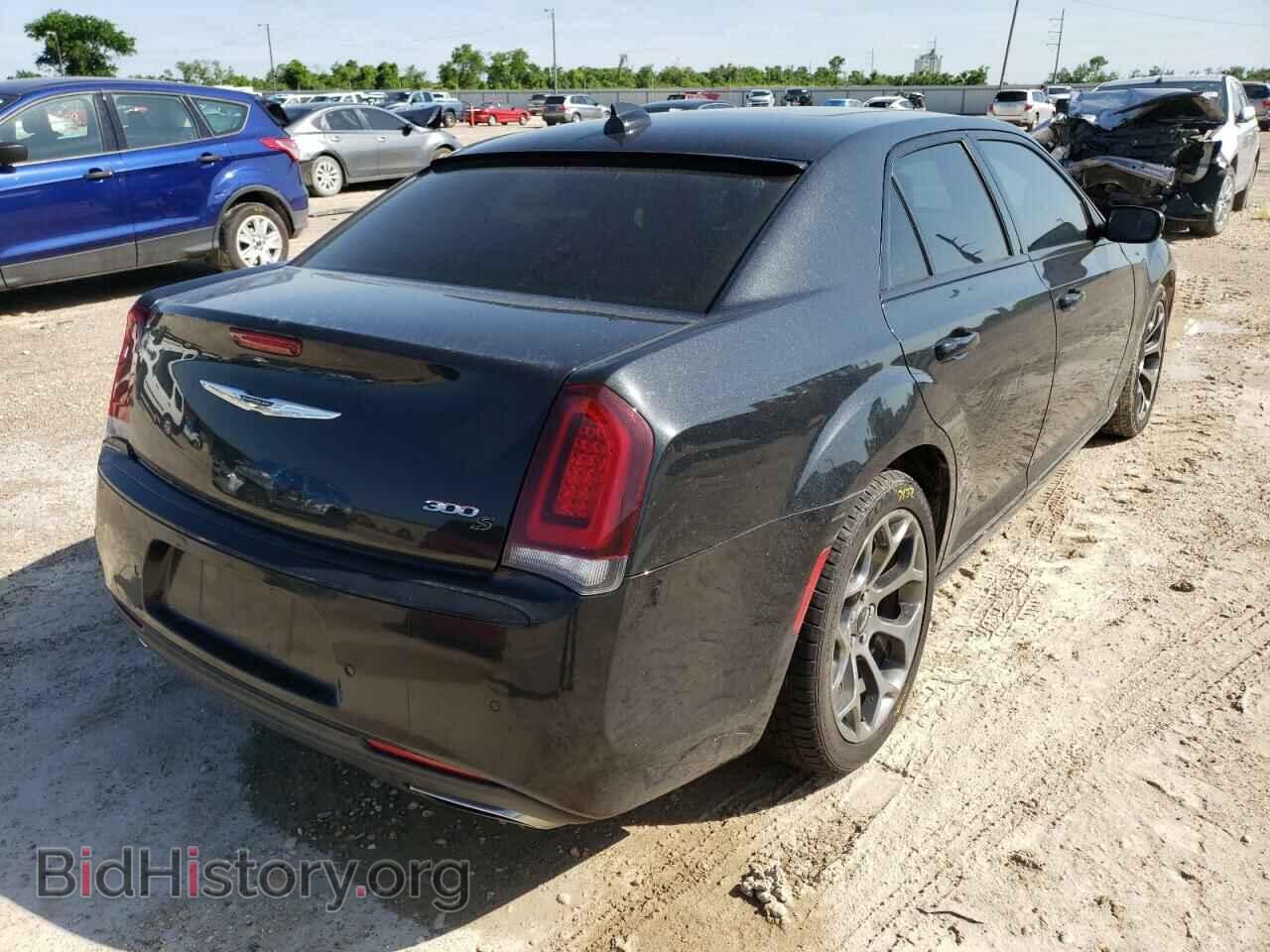 2015 CHRYSLER 300 - VIN: 2C3CCABG6FH833010 - Фото 4