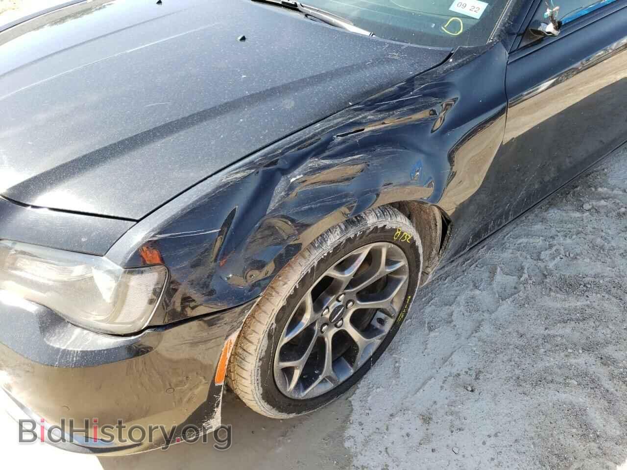 2015 CHRYSLER 300 - VIN: 2C3CCABG6FH833010 - Фото 9