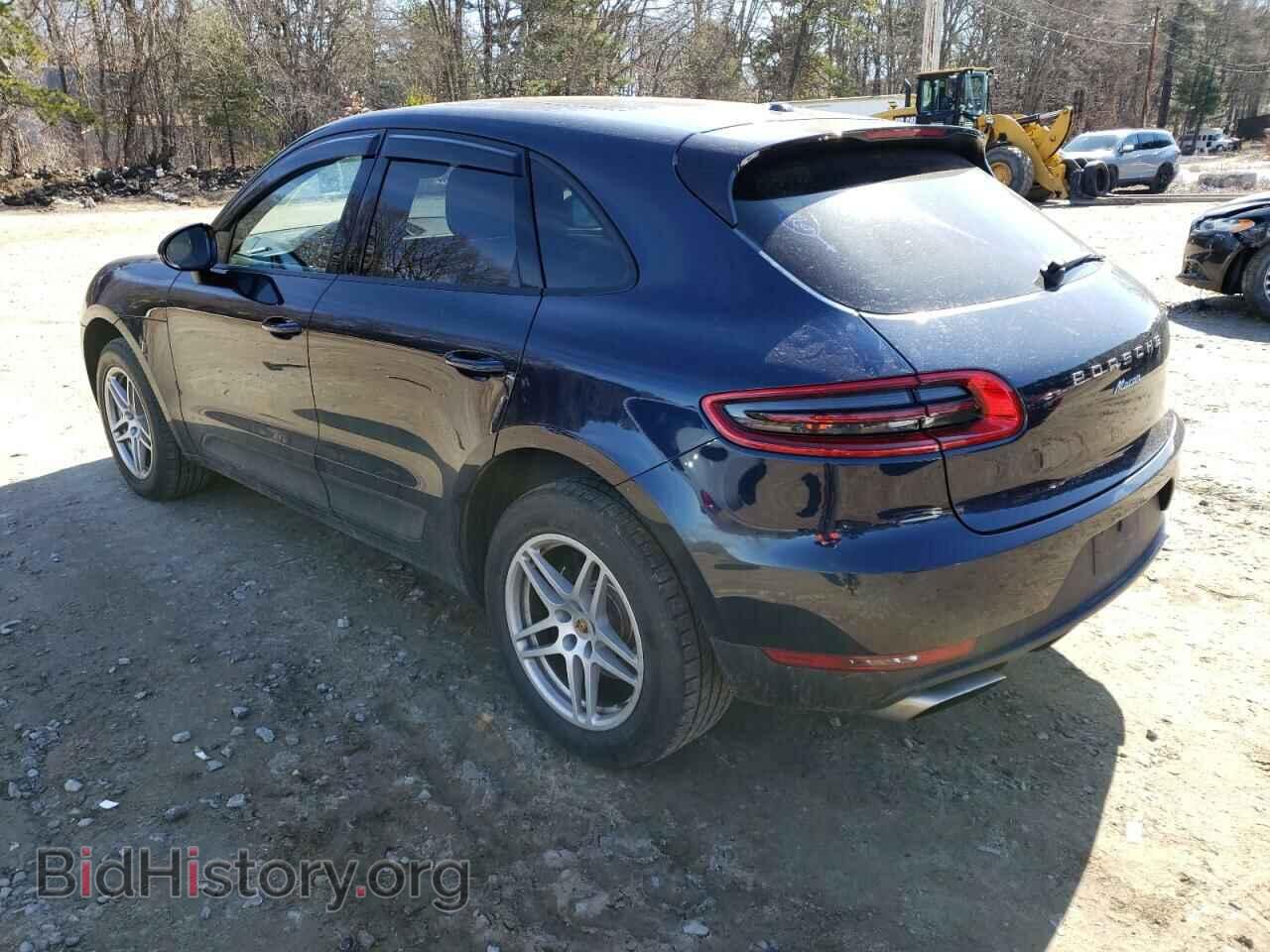 2017 PORSCHE MACAN - VIN: WP1AA2A56HLB03777 - Photo 2