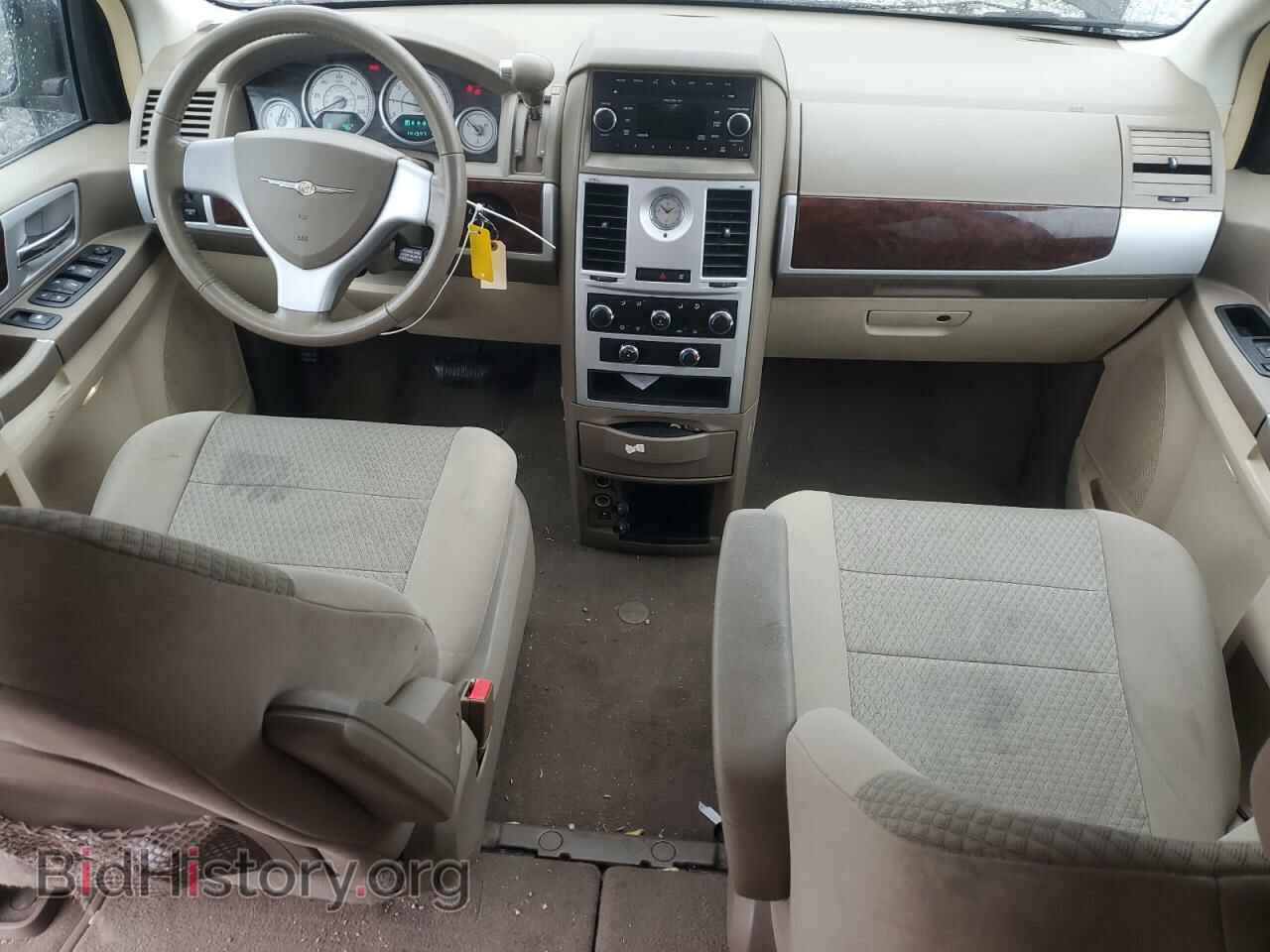 2010 CHRYSLER MINIVAN - VIN: 2A4RR5D17AR431837 - Фото 8