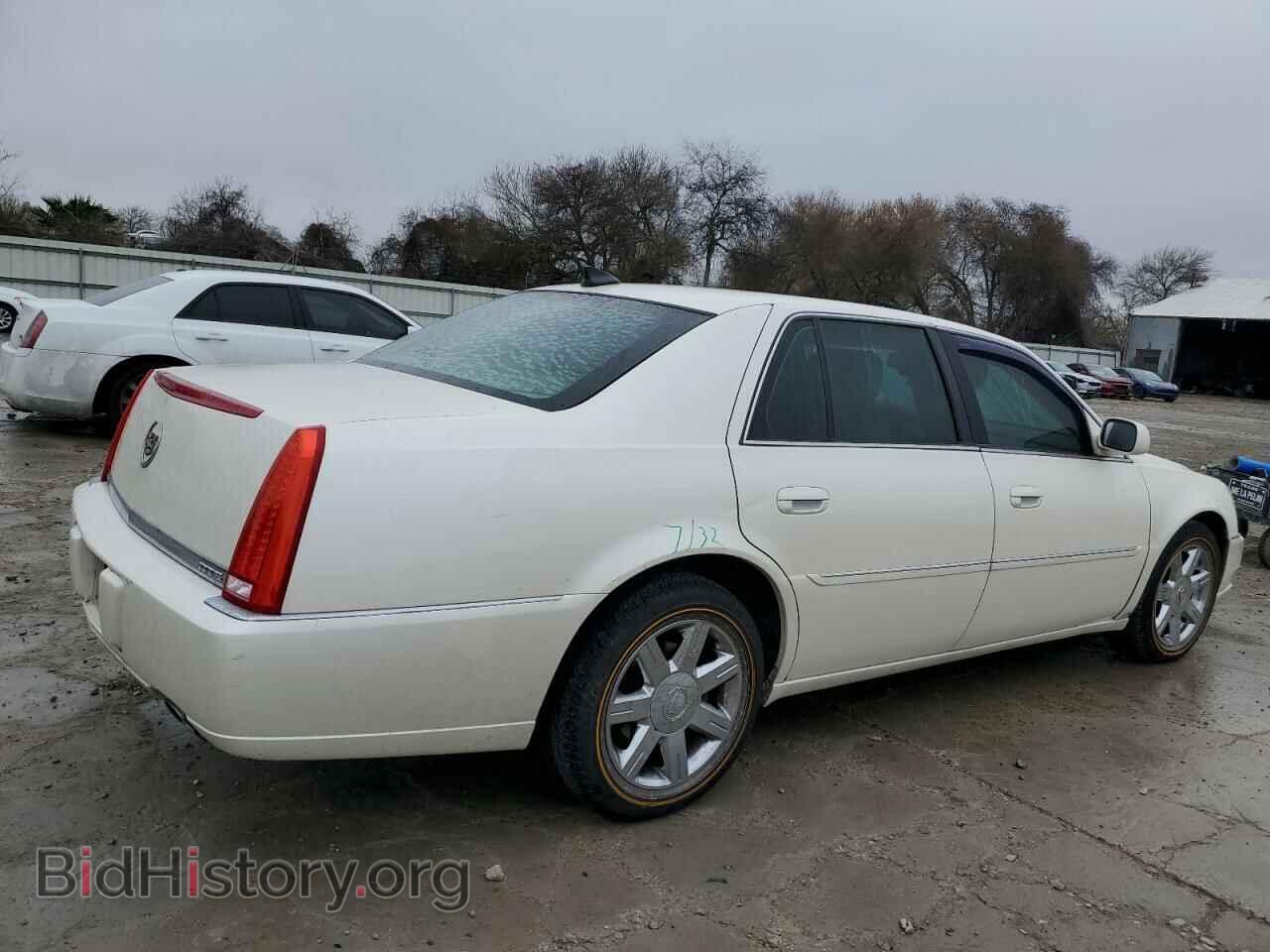 2011 CADILLAC DTS - VIN: 1G6KA5E63BU150750 - Фото 3